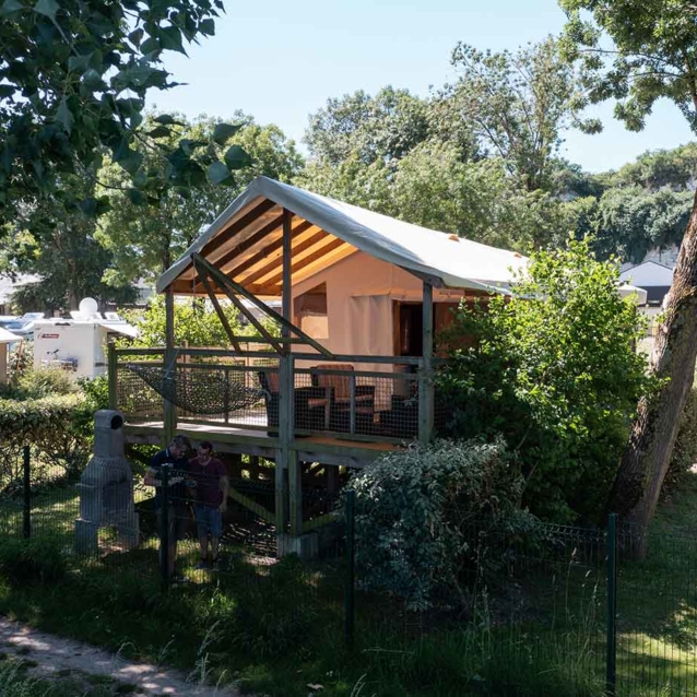 Tente lodge en bord de Loire