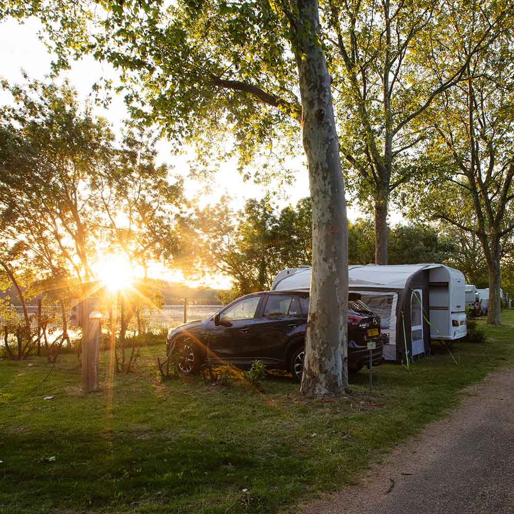 Emplacements de camping en Bord de Loire à Saumur