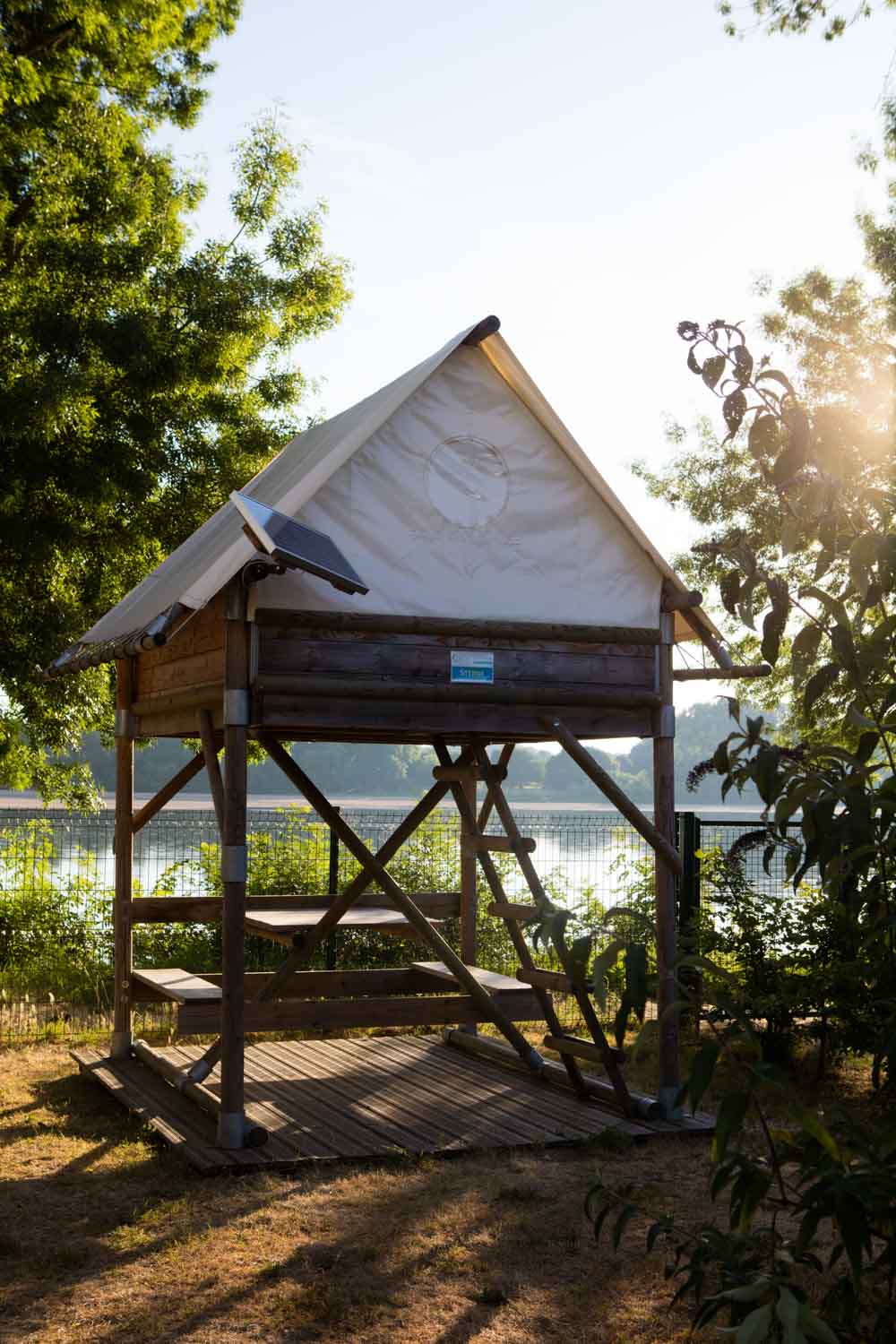 Tente bivouac eb bord de Loire à Saumur