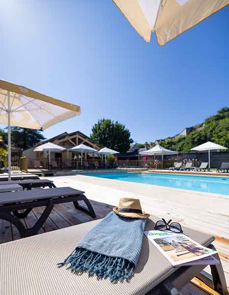 camping-montsoreau-piscine-small